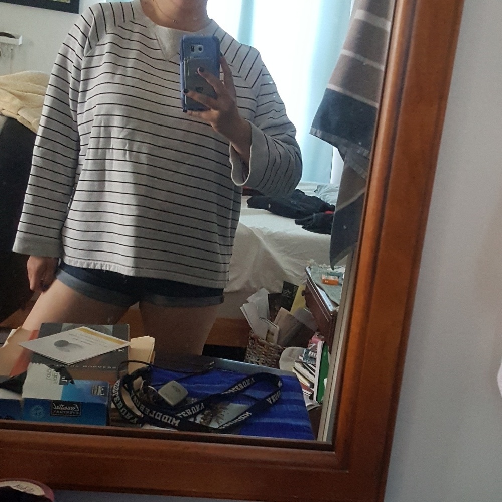 Striped sweatshirt
